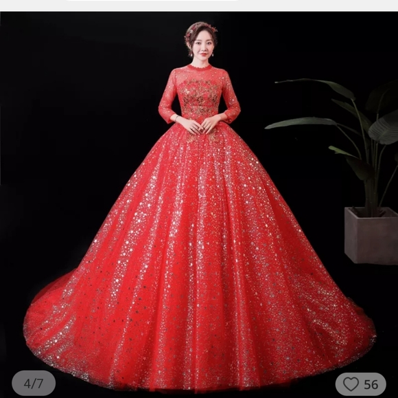 Dresses & Skirts - O-neck organza and tulle dress. Ideal for various merry occasions.